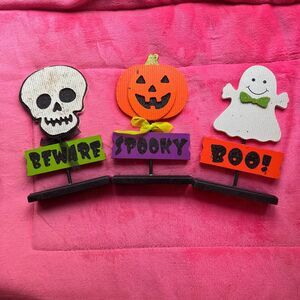 Halloween Wooden Decoration Signs Set of 3 New Cute Decor